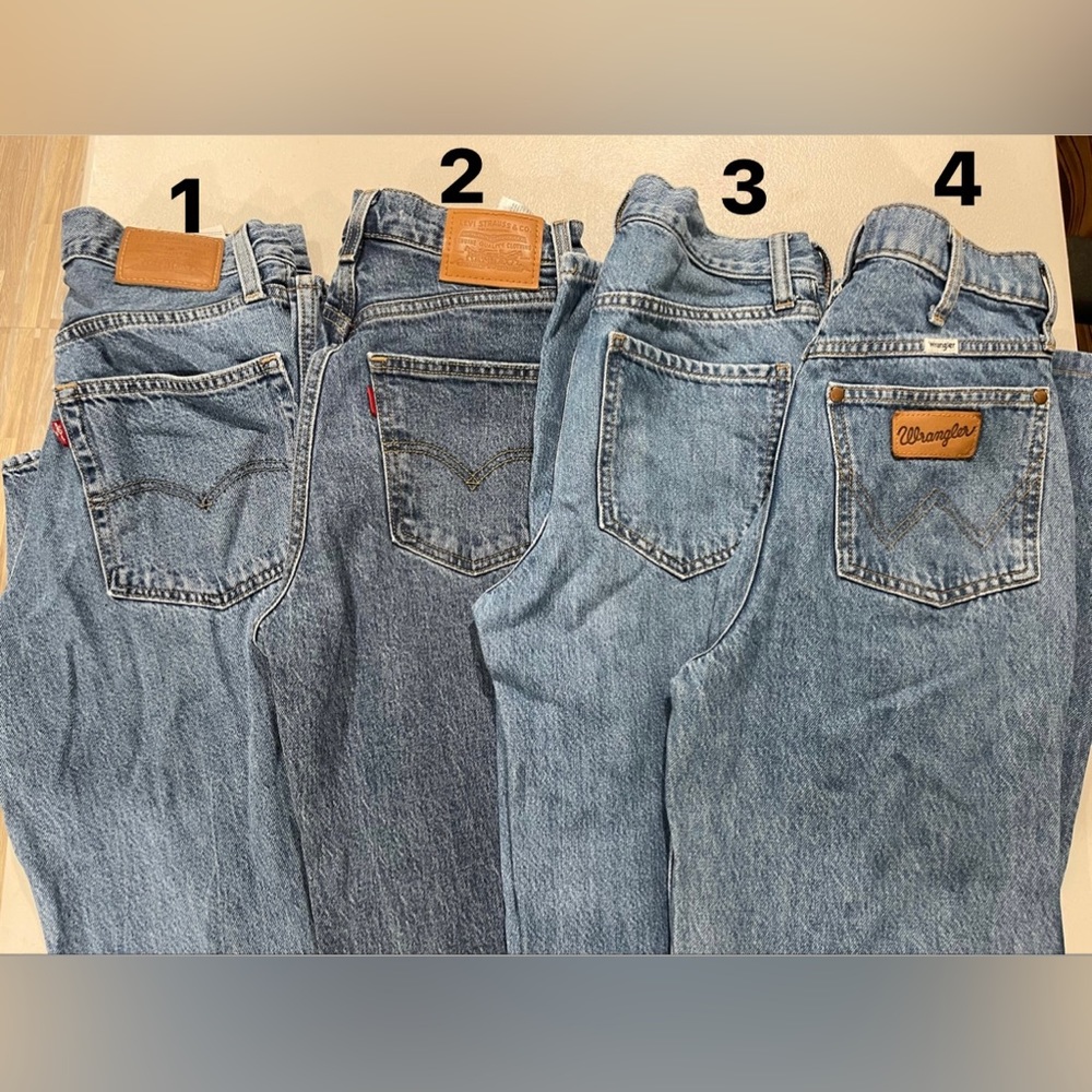 Light wash Jeans